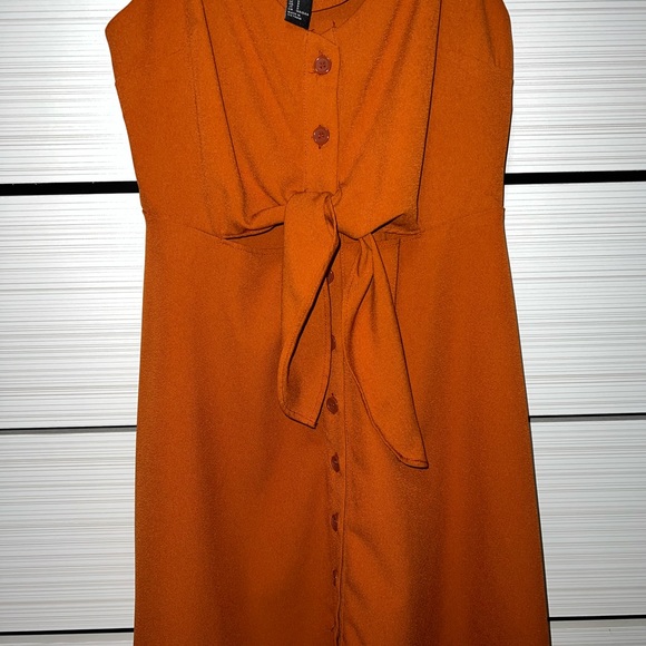 F21 dress - Picture 2 of 4